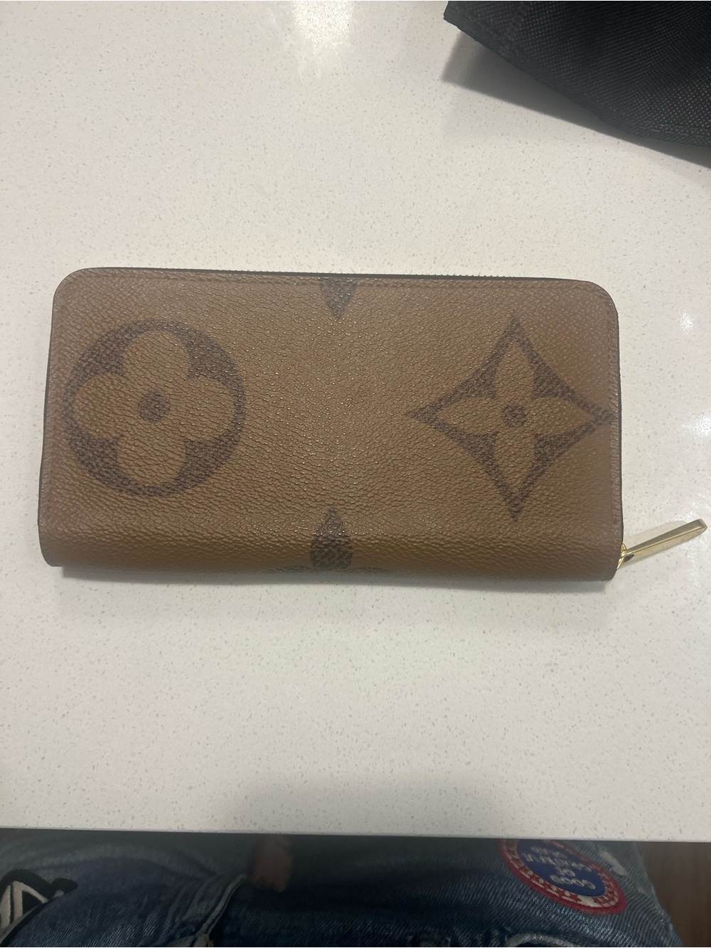 Louis Vuitton Brown Monogram Zip-Around Wallet with Gold Pull - Picture 2 of 7